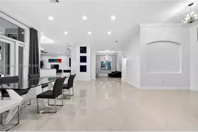 13003 SW 41st St, Davie, FL 33330 - Photo 24