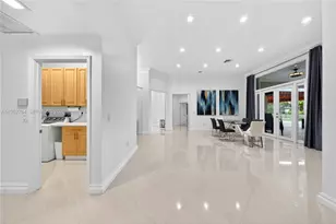 13003 SW 41st St, Davie, FL 33330 - Photo 6