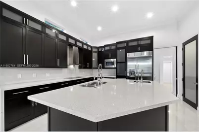 13003 SW 41st St, Davie, FL 33330 - Photo 16