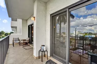 1201 S Ocean Dr, Hollywood, FL 33019 - Photo 16