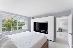 155 Ocean Ln Dr, Key Biscayne, FL 33149 - Photo 10