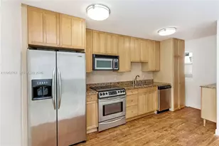 1340 Lincoln Rd, Miami Beach, FL 33139 - Photo 14