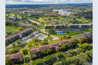 12850 SW 4th Ct #306I, Pembroke Pines, FL 33027 - Photo 1