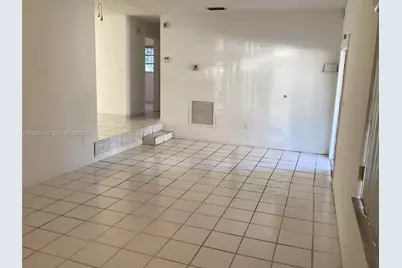 4824 NW 15th Ct, Miami, FL 33142 - Photo 2