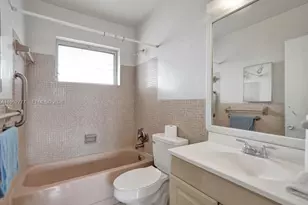 4731 NW 10th Ct, Plantation, FL 33313 - Photo 14