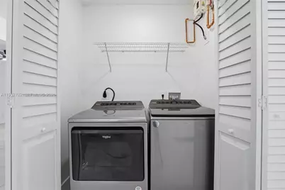 1411 NW 40th St, Miami, FL 33142 - Photo 36