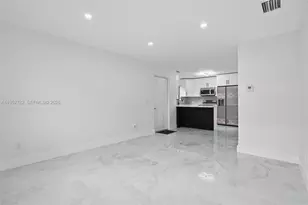 1411 NW 40th St, Miami, FL 33142 - Photo 10