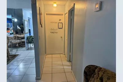 12353 Westhampton Cir, Wellington, FL 33414 - Photo 14