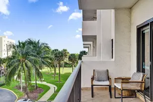 1201 S Ocean Dr, Hollywood, FL 33019 - Photo 22