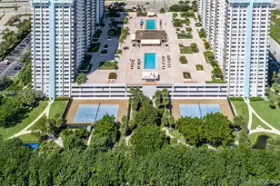 1201 S Ocean Dr, Hollywood, FL 33019 - Photo 44