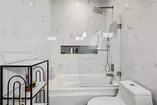 2307 Washington St, Hollywood, FL 33020 - Photo 14