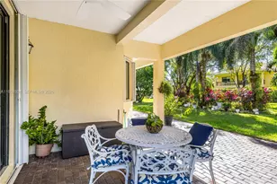 19086 SW 76th Ave, Cutler Bay, FL 33157 - Photo 12