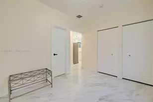 742 NW 70th St, Miami, FL 33150 - Photo 16