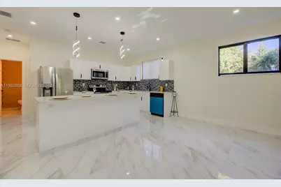 742 NW 70th St, Miami, FL 33150 - Photo 92