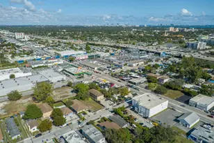 742 NW 70th St, Miami, FL 33150 - Photo 48