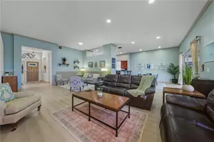 12783 NW 18th Manor, Pembroke Pines, FL 33028 - Photo 8