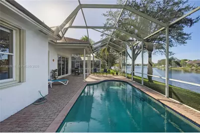 12783 NW 18th Mnr, Pembroke Pines, FL 33028 - Photo 32