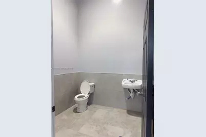 4030 Pembroke Rd, Hollywood, FL 33021 - Photo 6