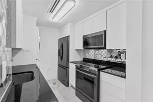 10275 Collins Ave, Bal Harbour, FL 33154 - Photo 10