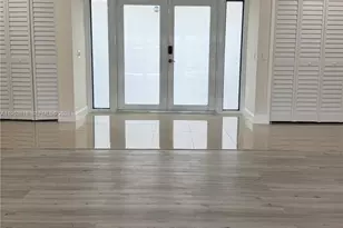 16453 NE 33rd Ave, North Miami Beach, FL 33160 - Photo 2