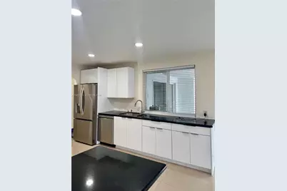 16453 NE 33rd Ave #1, North Miami Beach, FL 33160 - Photo 6