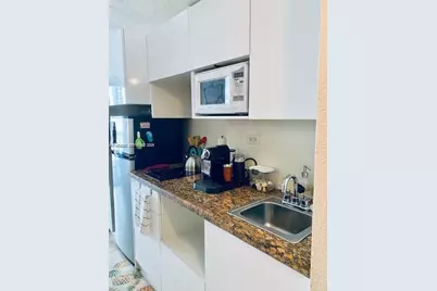 19201 Collins Ave #1102, Sunny Isles Beach, FL 33160 - Photo 2