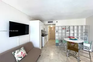 19201 Collins Ave, Sunny Isles Beach, FL 33160 - Photo 10