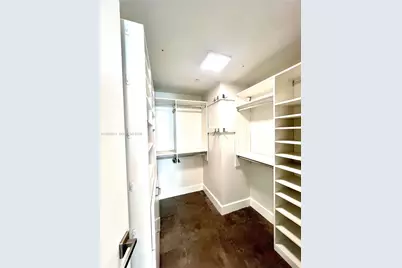 1080 Brickell Ave #2508, Miami, FL 33131 - Photo 8