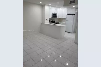 2154 W 60th St #12215, Hialeah, FL 33016 - Photo 6