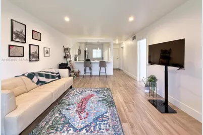 7722 Camino Real #E-317, Miami, FL 33143 - Photo 6