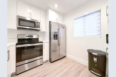 7722 Camino Real #E-317, Miami, FL 33143 - Photo 2