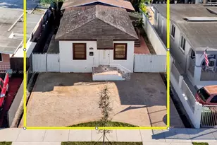 474 E 10th St, Hialeah, FL 33010 - Photo 1