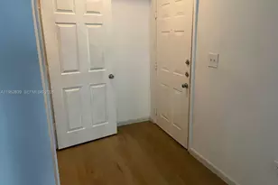 11601 SW 2nd St, Pembroke Pines, FL 33025 - Photo 24