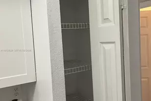 11601 SW 2nd St, Pembroke Pines, FL 33025 - Photo 10