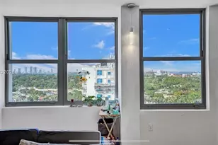 2899 Collins Ave, Miami Beach, FL 33140 - Photo 24