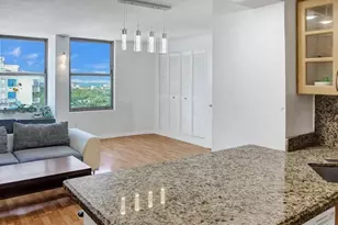 2899 Collins Ave, Miami Beach, FL 33140 - Photo 10