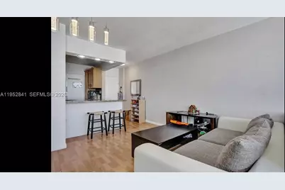 2899 Collins Ave #1502, Miami Beach, FL 33140 - Photo 12
