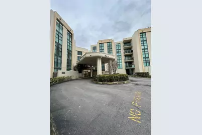 2055 SW 122nd Ave #201, Miami, FL 33175 - Photo 2