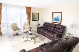 20335 W Country Club Dr, Aventura, FL 33180 - Photo 10