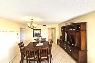 20335 W Country Club Dr, Aventura, FL 33180 - Photo 10