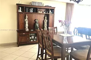 20335 W Country Club Dr, Aventura, FL 33180 - Photo 12
