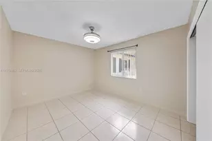 10525 SW 77th Ct, Pinecrest, FL 33156 - Photo 18