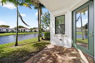 11616 SW 13th Ln, Pembroke Pines, FL 33025 - Photo 4