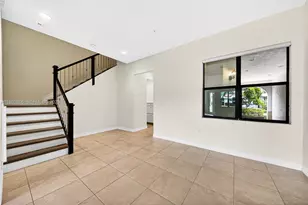 11616 SW 13th Ln, Pembroke Pines, FL 33025 - Photo 10