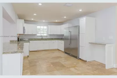 5520 Hayes St #5520, Hollywood, FL 33021 - Photo 6