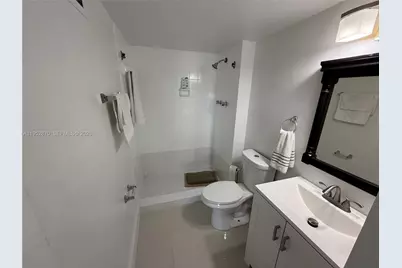 2780 NE 183rd St #2107, Aventura, FL 33160 - Photo 16