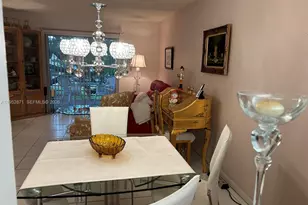 5640 SW 3rd Pl, Margate, FL 33068 - Photo 10