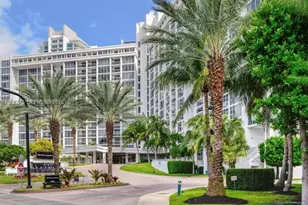 10275 Collins Ave, Bal Harbour, FL 33154 - Photo 16