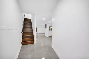 7911 SW 9th St, North Lauderdale, FL 33068 - Photo 24