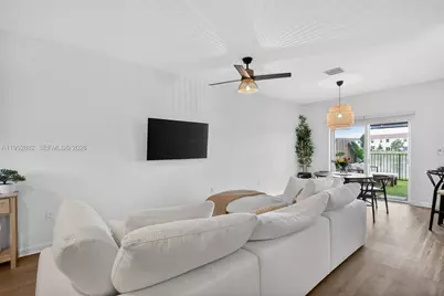 12808 NW 22nd Pl, Miami, FL 33167 - Photo 4